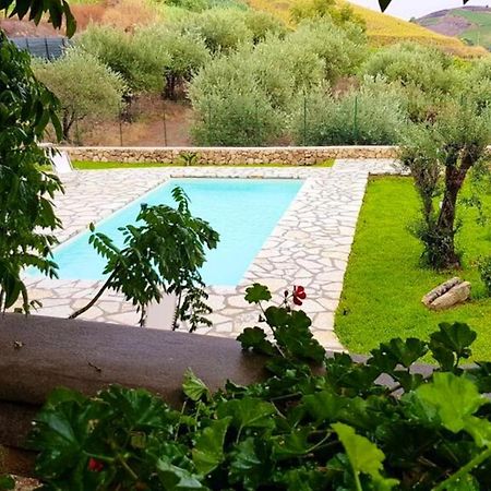 Elegant Villa Trapani + Pool Salemi ภายนอก รูปภาพ